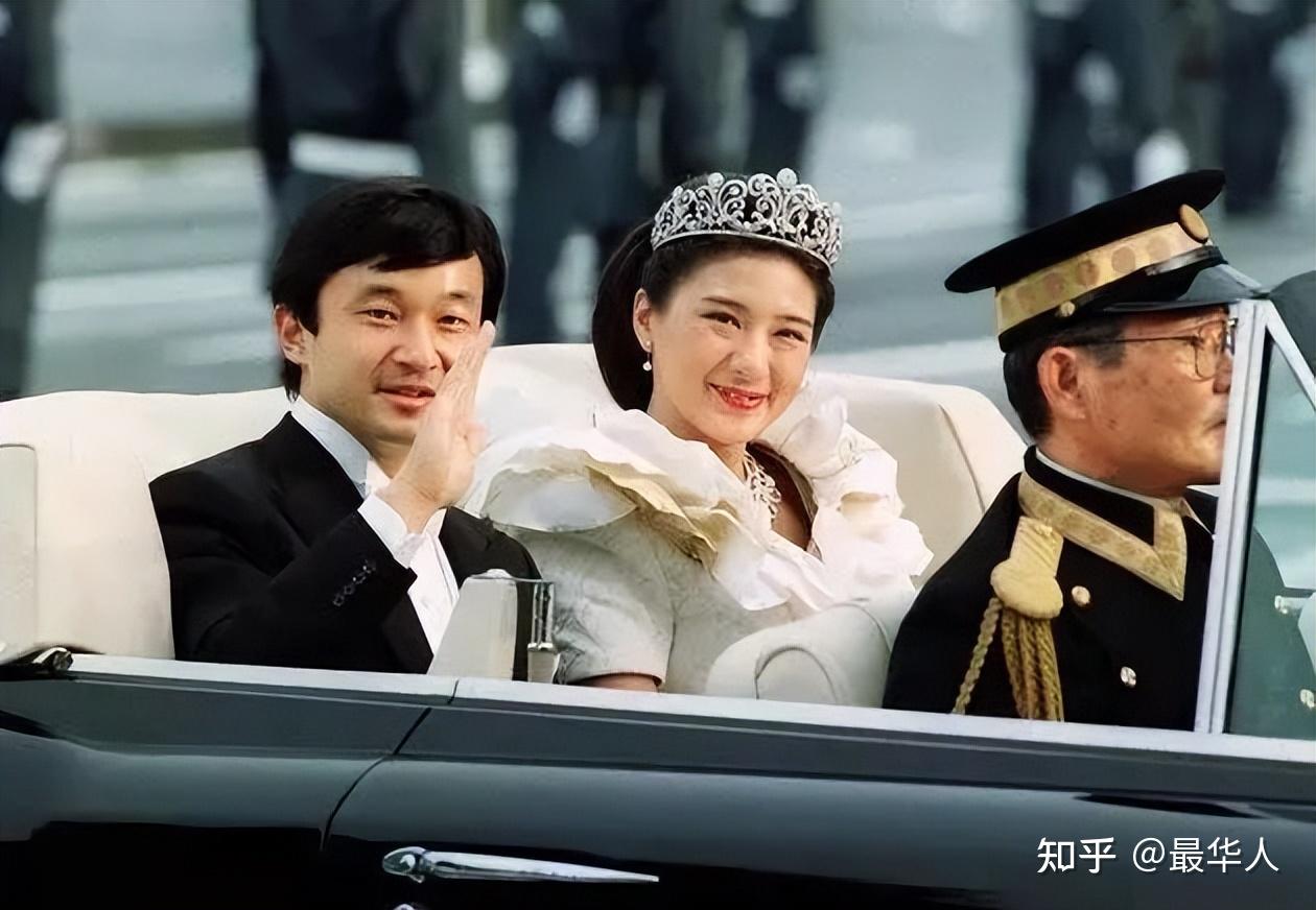 雅子妃和德仁其中,三笠宫宽仁亲王的妻子信子妃被称为日本"最惨