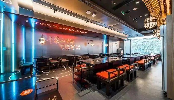 angelababy也开火锅店了设计红配绿