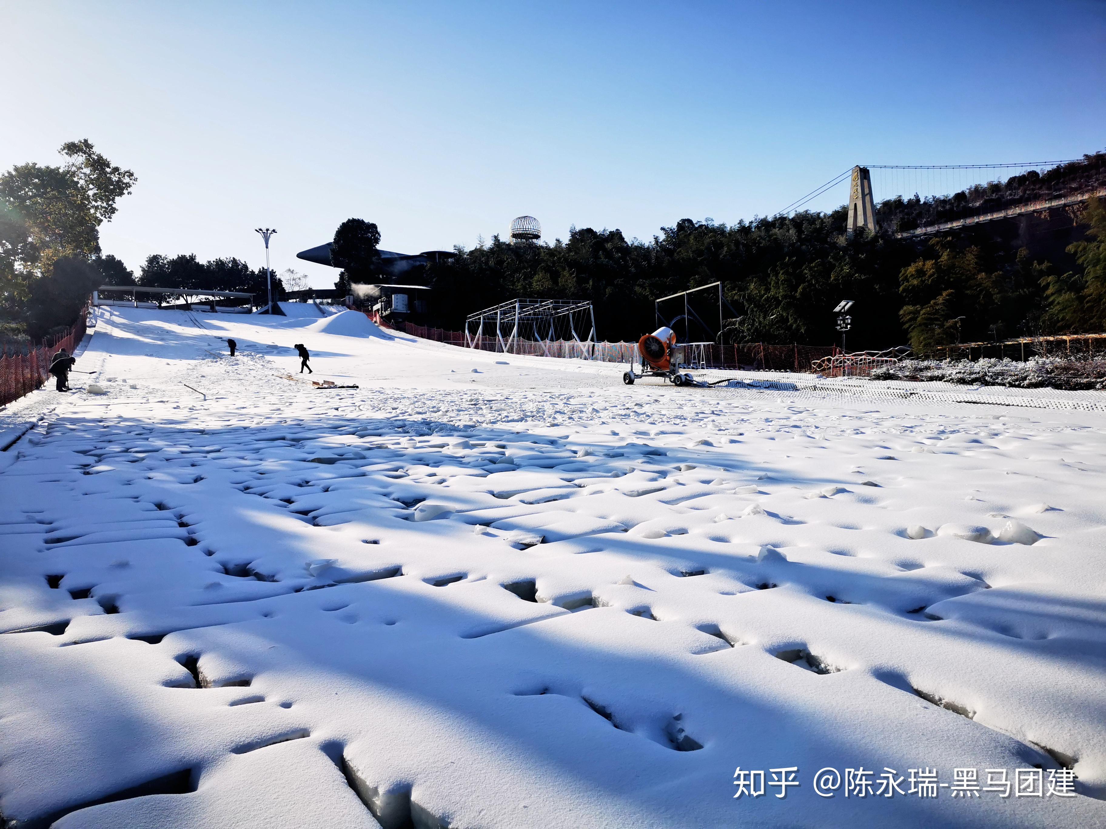 龙凤谷滑雪图片