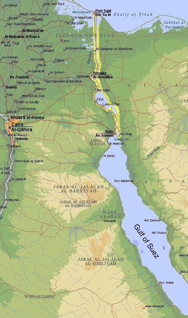 塞得港位于苏伊士运河地中海入海口,正是1859年为开凿苏伊士运河而