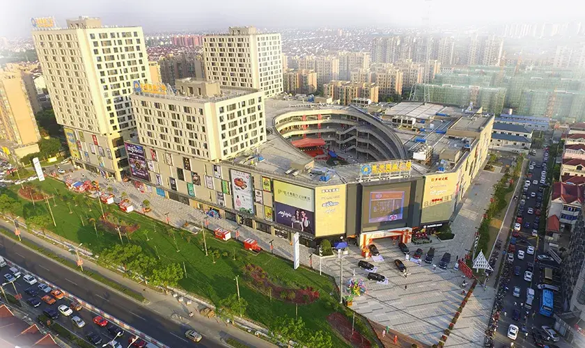 上海禹洲商业广场位于浦东新区,作为惠南商圈的商业地标,自开业以来就