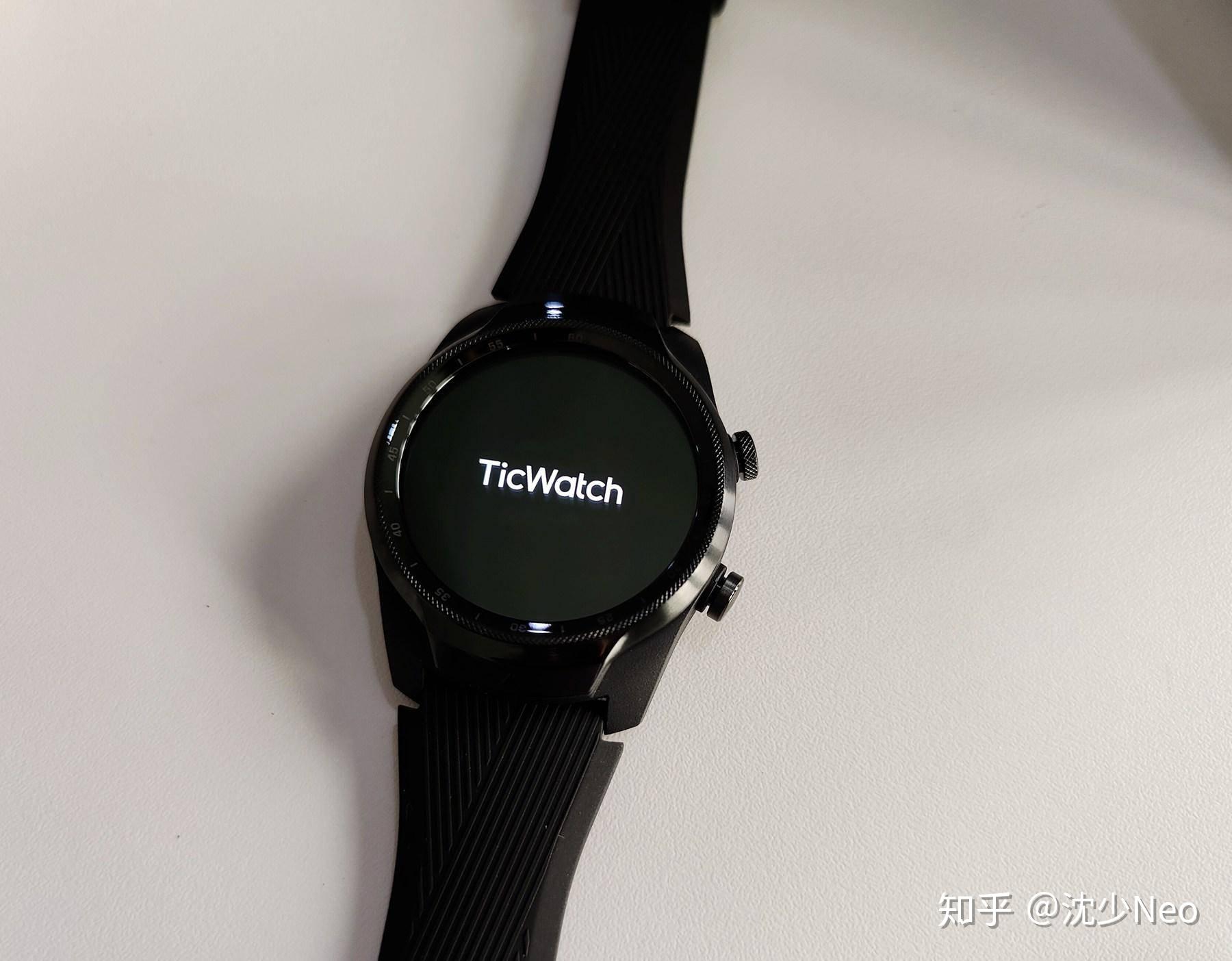 精致全面聪明ticwatchpro20204g版评测报告