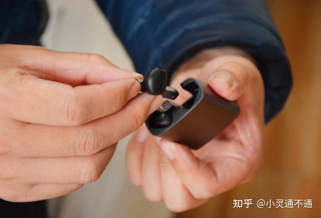 耳机办孔没手机有声音_手机没耳机孔不方便_手机没有耳机孔怎么办