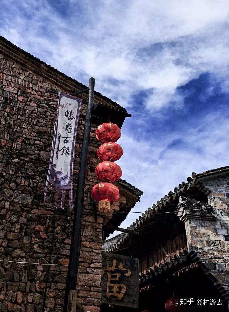 皤滩古镇仙居,卧于浙江东南一隅,不用过多赘述,仅是短短"仙居"二字,便