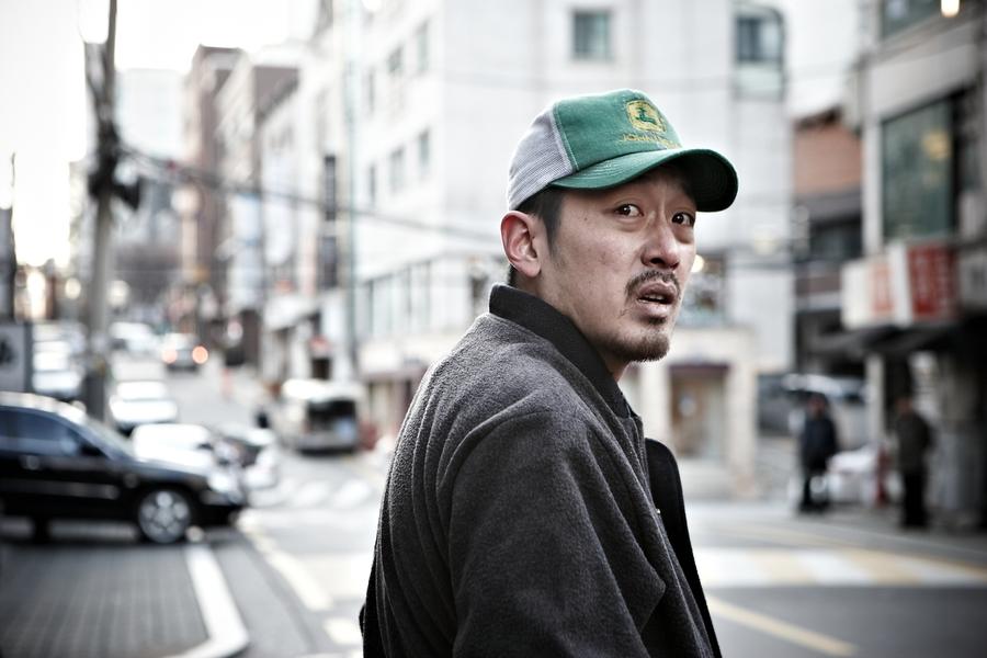 《黄海》中的河正宇,每一秒都演技爆炸