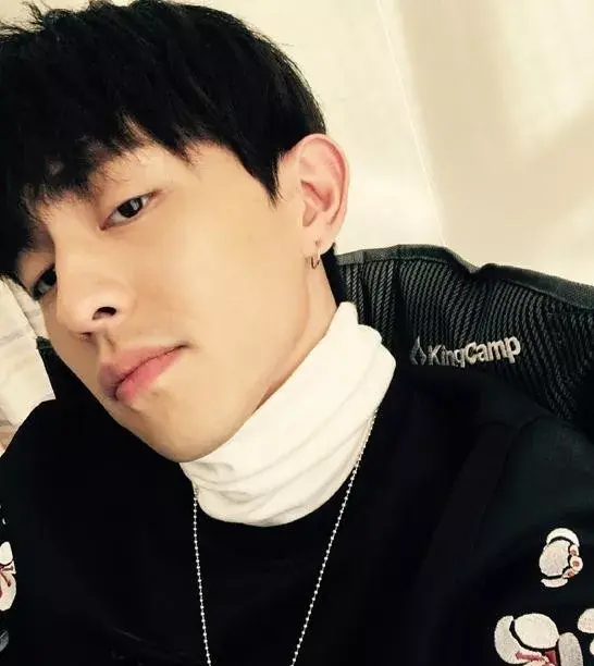 单眼皮邓伦香蜜沉沉烬如霜撩而不骚的秘密