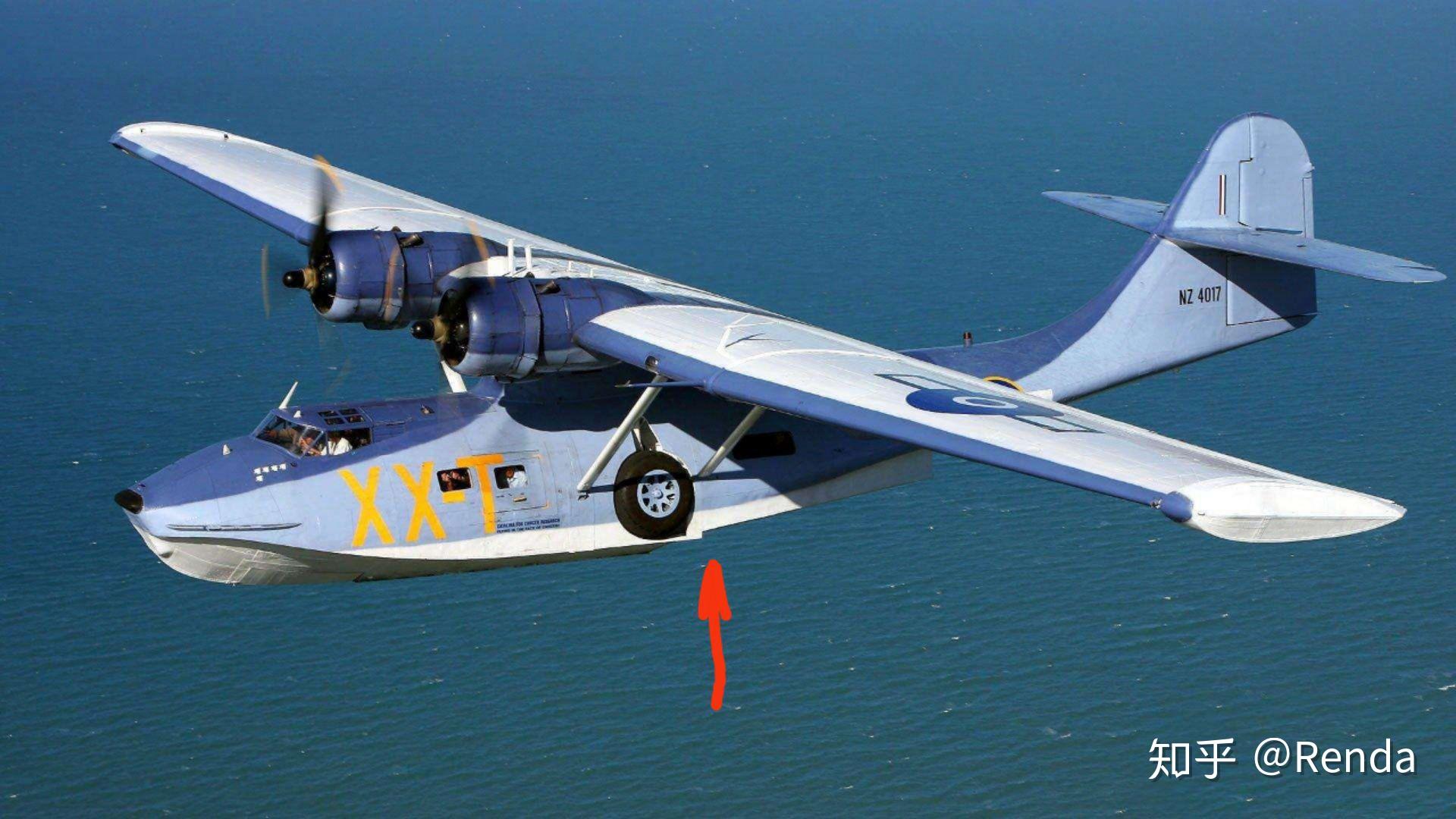 波音与空客都用无人机拍摄客机溅水试验_无人机_环球网