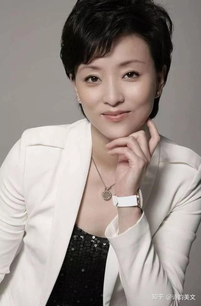 杨澜年轻时候的那些事你知道吗