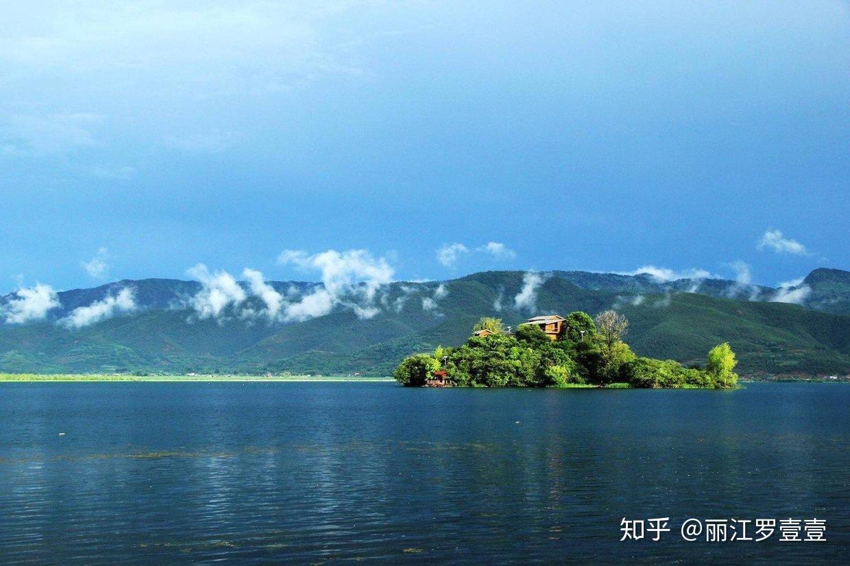 【携程攻略】宁蒗泸沽湖景点,从丽江出发到泸沽湖，车程4小时，运气好遇到好天气，泸沽湖直接美爆…