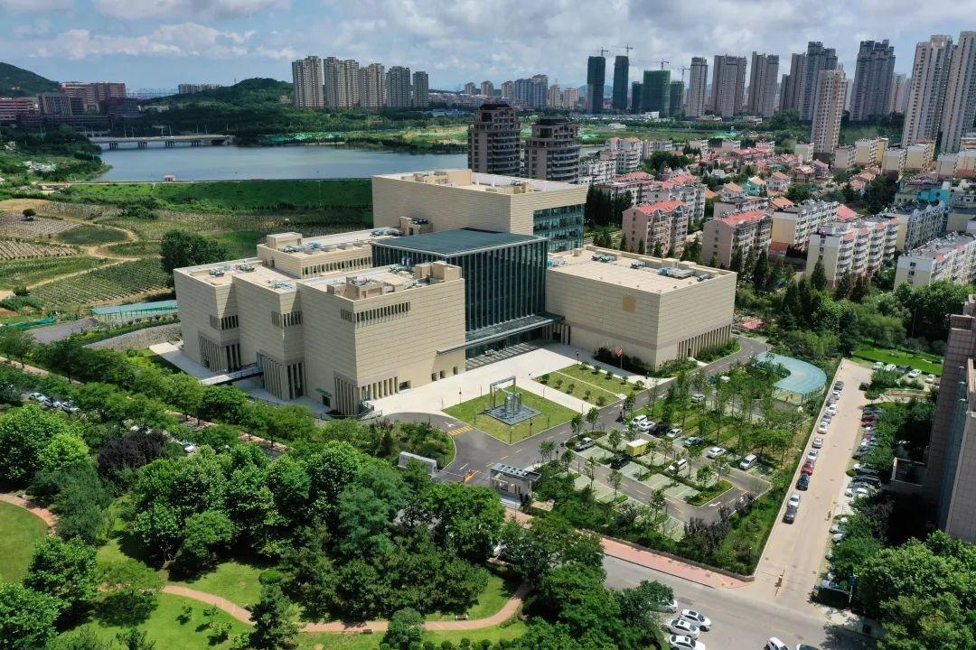 守护岛城记忆青岛市档案馆尽显山魂海韵