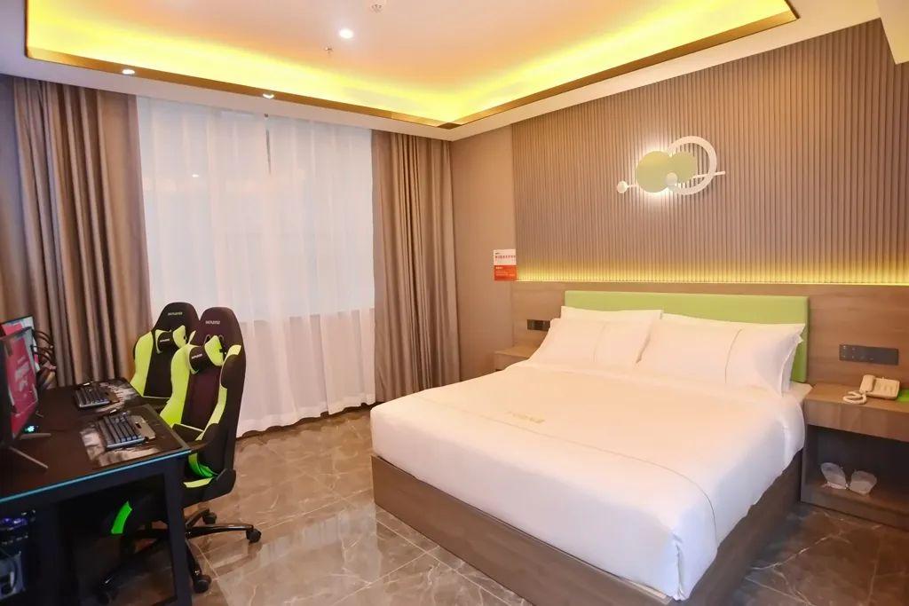 不止是星级酒店创电竞郴州店开始试营业