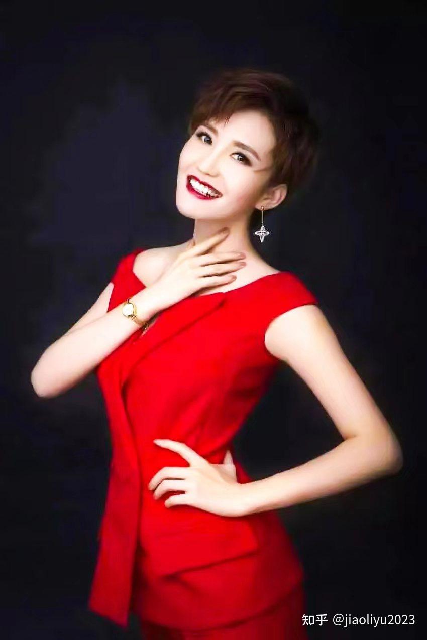 【张进官方频道】未来可期黑龙江电视台和河南电视台女明星主持人欣赏