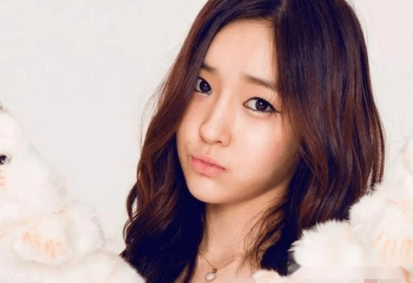 tara前成员李雅琳自爆被前夫家暴后又因自杀被紧急送医