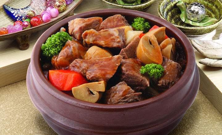 v2-b69737652adb33f860aeb884feca948d_1440w.jpg?source=172ae18b