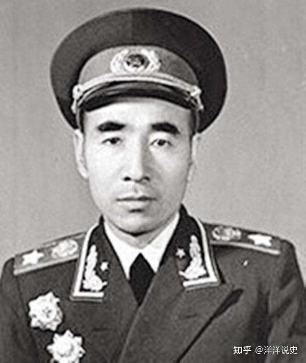 彭真与林彪不和被中央撤换,为何在大授衔中,还能亲自为林彪授衔 - 知乎