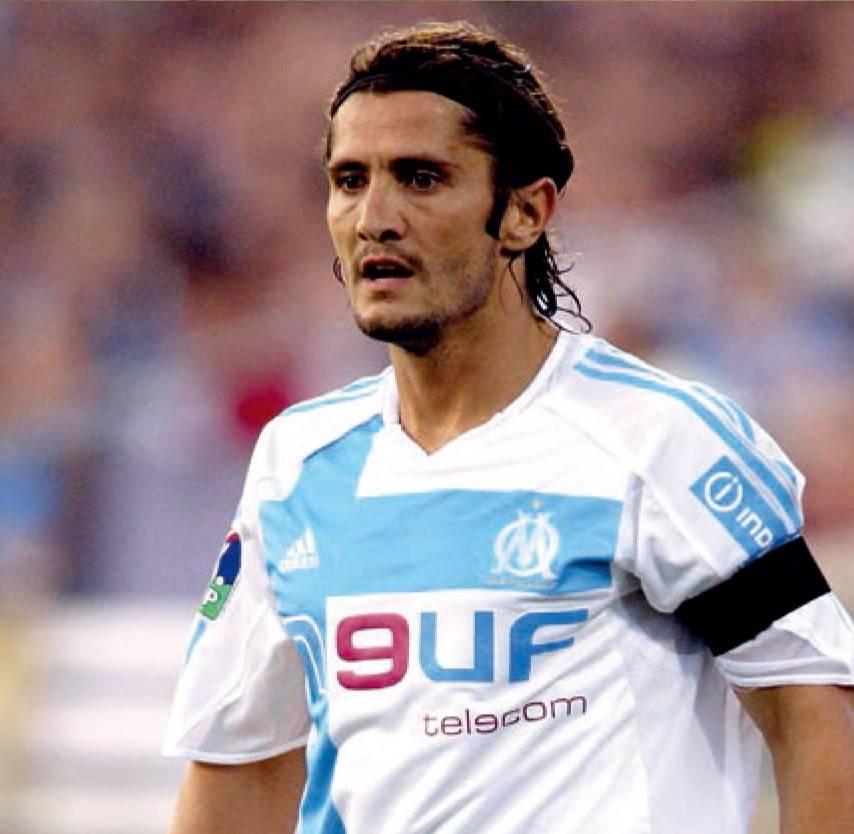 拜仁名宿球员利扎拉祖到底是被高估还是被低估了