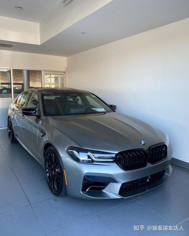 新bmwm5雷霆版lci多宁顿灰