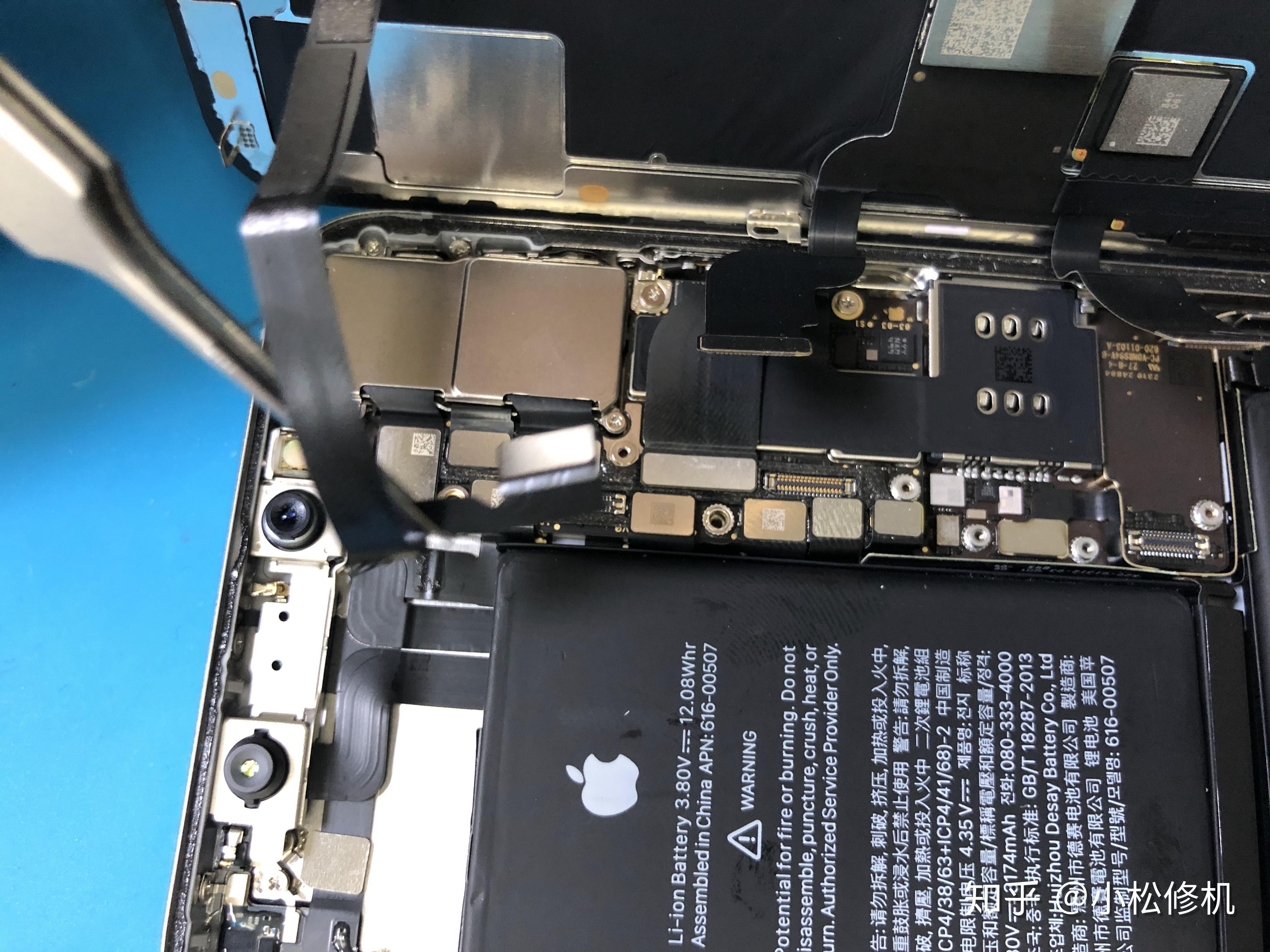 苹果xs换原装电池会显示维修吗? - 知乎
