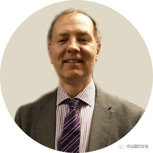 的各环节工作有独到见解在职优秀教师和校长的培训工作中担任研究员