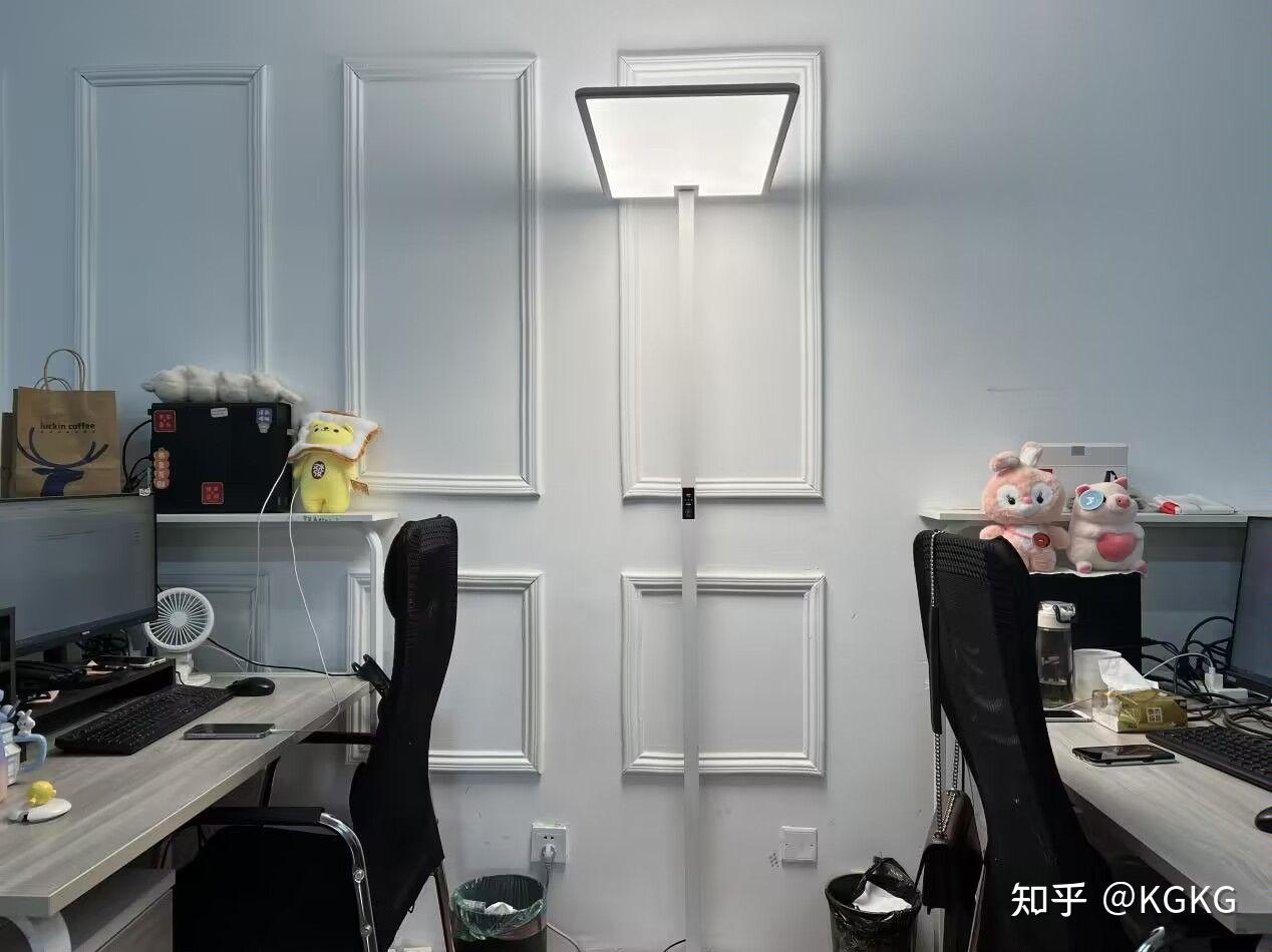 护眼灯真的是越亮越好吗? - 知乎