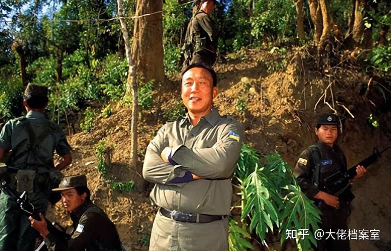 "金三角魔王"坤沙:史上唯一建国毒枭,却称贩毒是为中国报仇