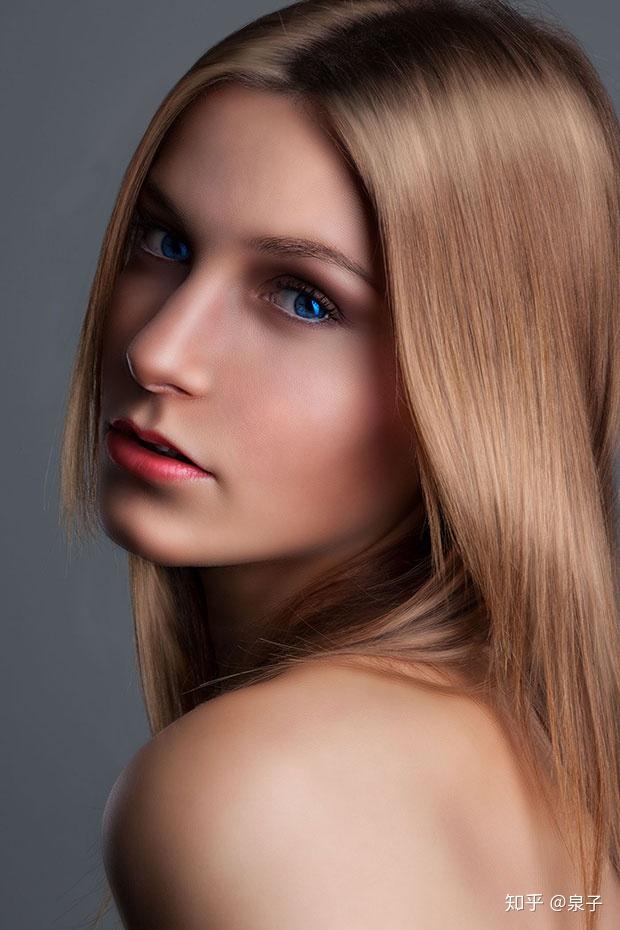 回复"精修09"即可获取人像素材源文件下载链接