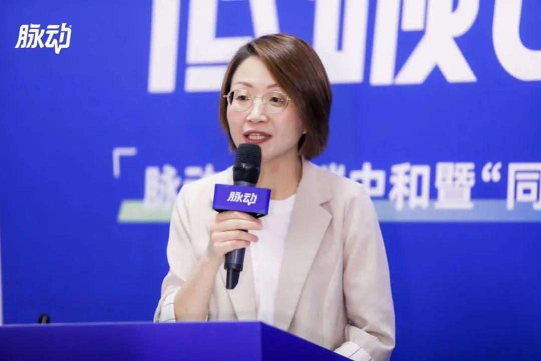 17程雪海天味业副董事长,执行总裁1997年起,程雪开始在海天味业企业