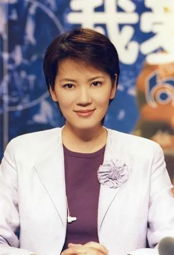 央视“第一才女”，曾担任北京奥运主持，却一夜间沦为阶下囚