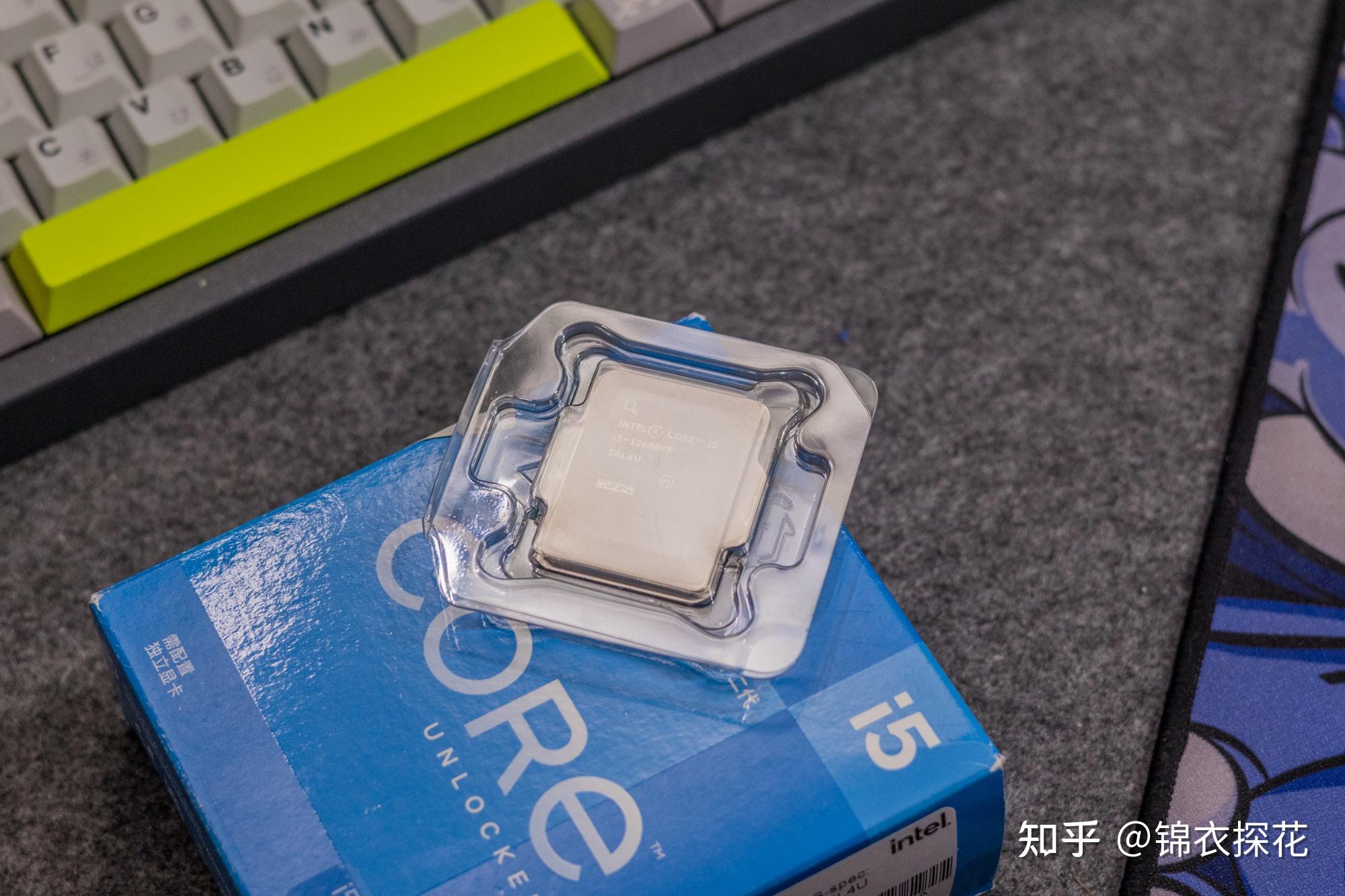 但是结合主板生态,intel的优势非常明显——lga1700插槽的12600kf可以