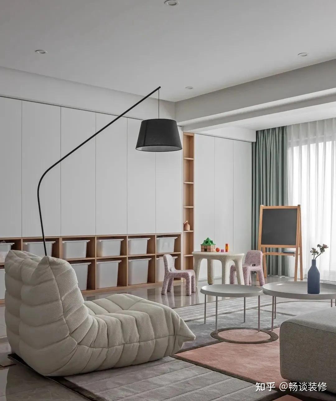 "去客厅化"设计看起来时髦前卫,也有人想跟风照装,但事实上,极少部分