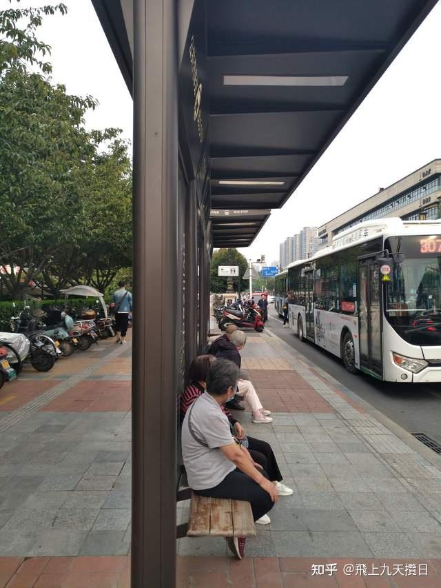 西安曲江芙蓉南路随记 - 知乎