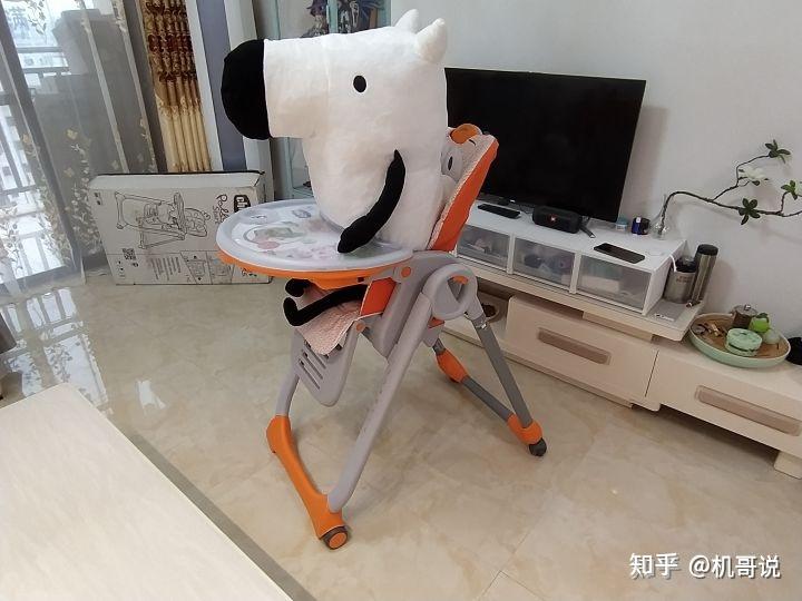 宝宝几个月可以坐学行椅 v2-b7fd2ac627c7f9ba986f64558d37f15f_r.jpg