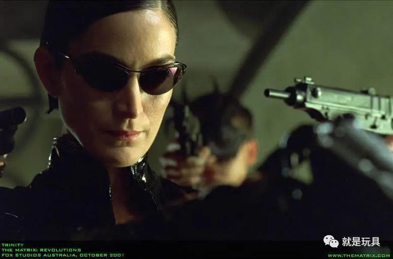 toys works《黑客帝国》崔尼蒂:你的尼奥终于有伴了! - 知乎