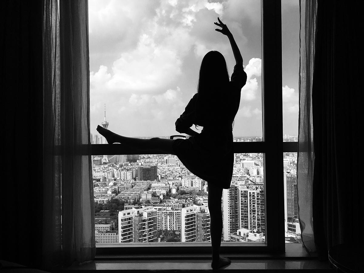 【手机教程】 教你用手机给女生拍出最美背影①