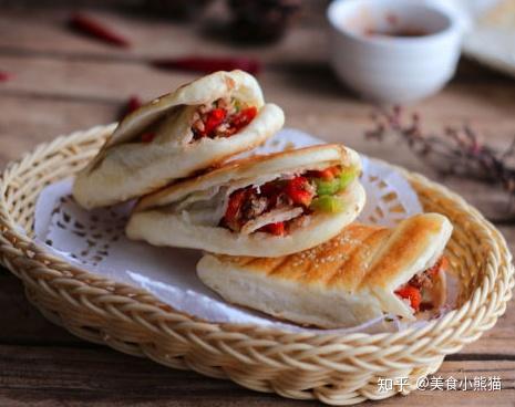 牛肉夹饼这样做太好吃了，满口都是牛肉的味道，做法超级简单! - 知乎