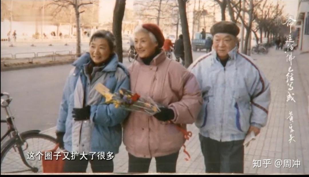 但黄宗英知道.在冯亦代心里,最重要的位置是留给郑安娜的.