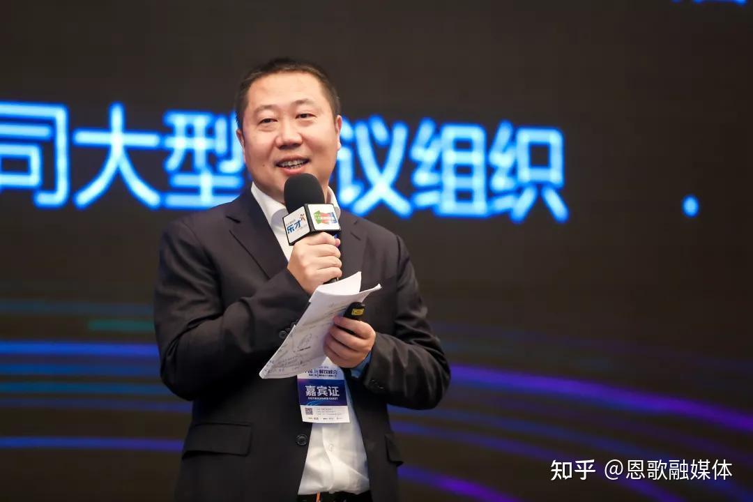 施永宏公开资料显示,施永宏,1970年3月出生,四川成都简阳人,中专学历