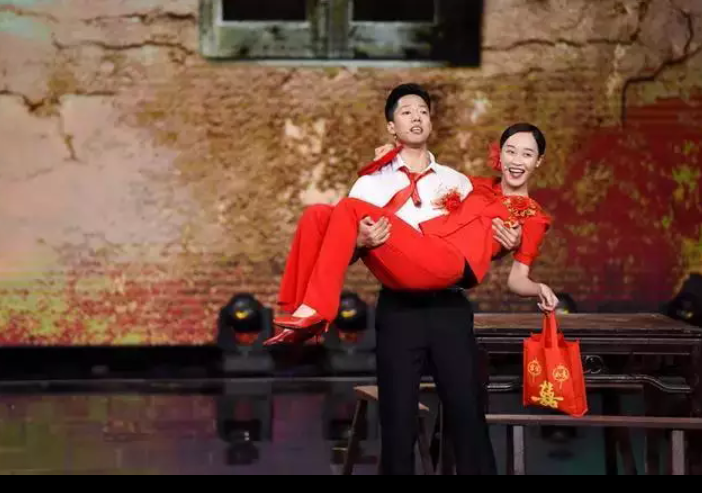 如何评价《演员的诞生》第五期中蓝盈莹与凌潇