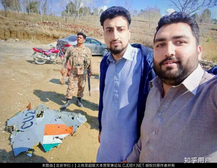 如何看看待27日巴基斯坦击落两架印度飞机,俘