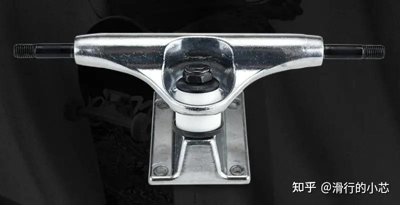 陆冲板与鱼板 哪种更适合代步使用
