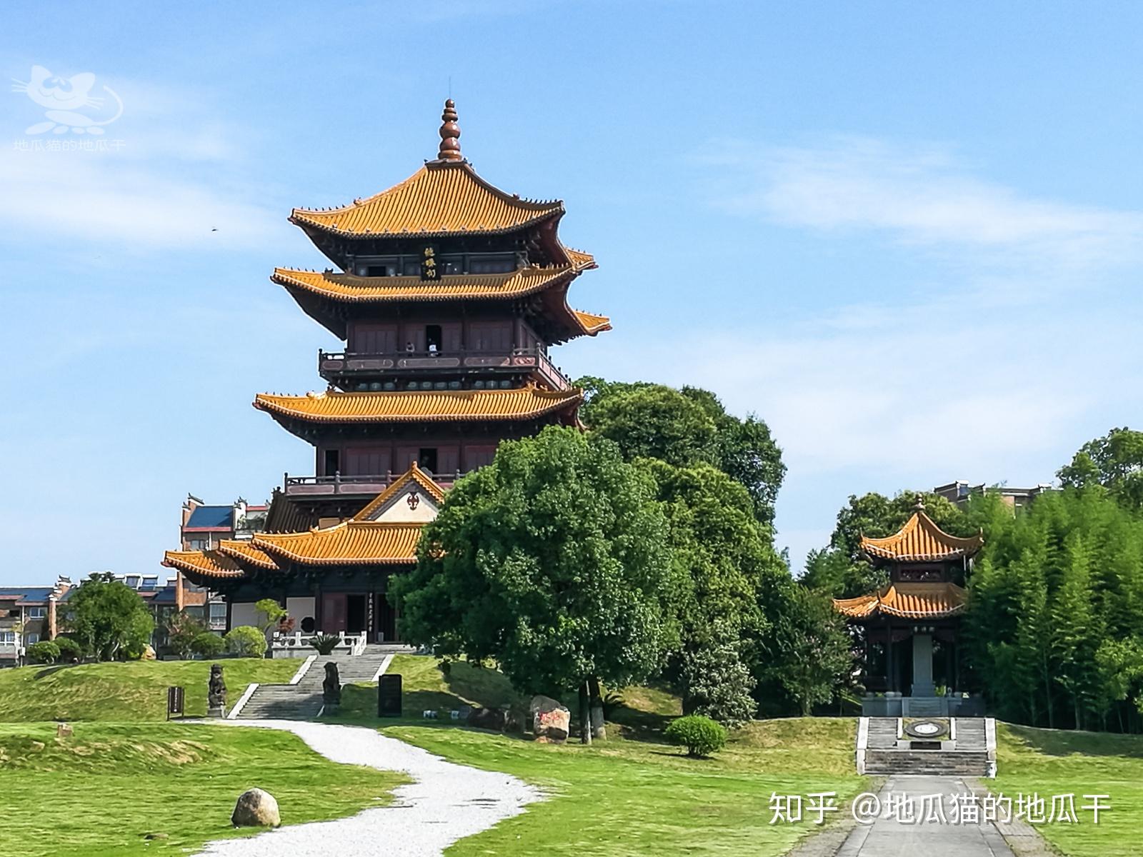 景德鎮的制高點—御窯廠遺址博物館後的龍珠閣中國陶瓷博物館