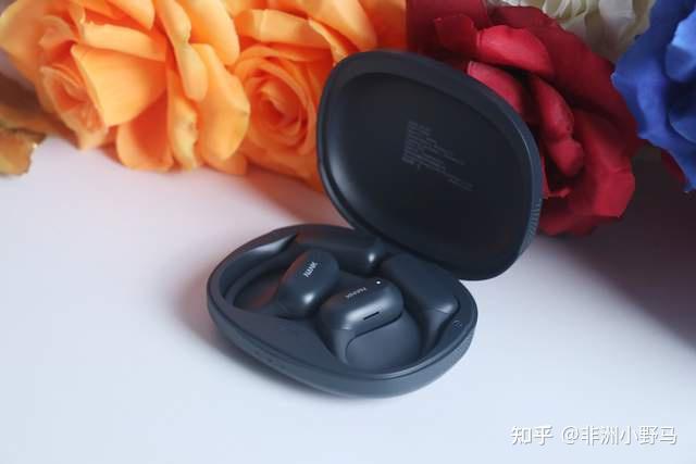 零压佩戴+大动圈+蓝牙6.0+AI翻译,南卡OE GT2百元全能耳机