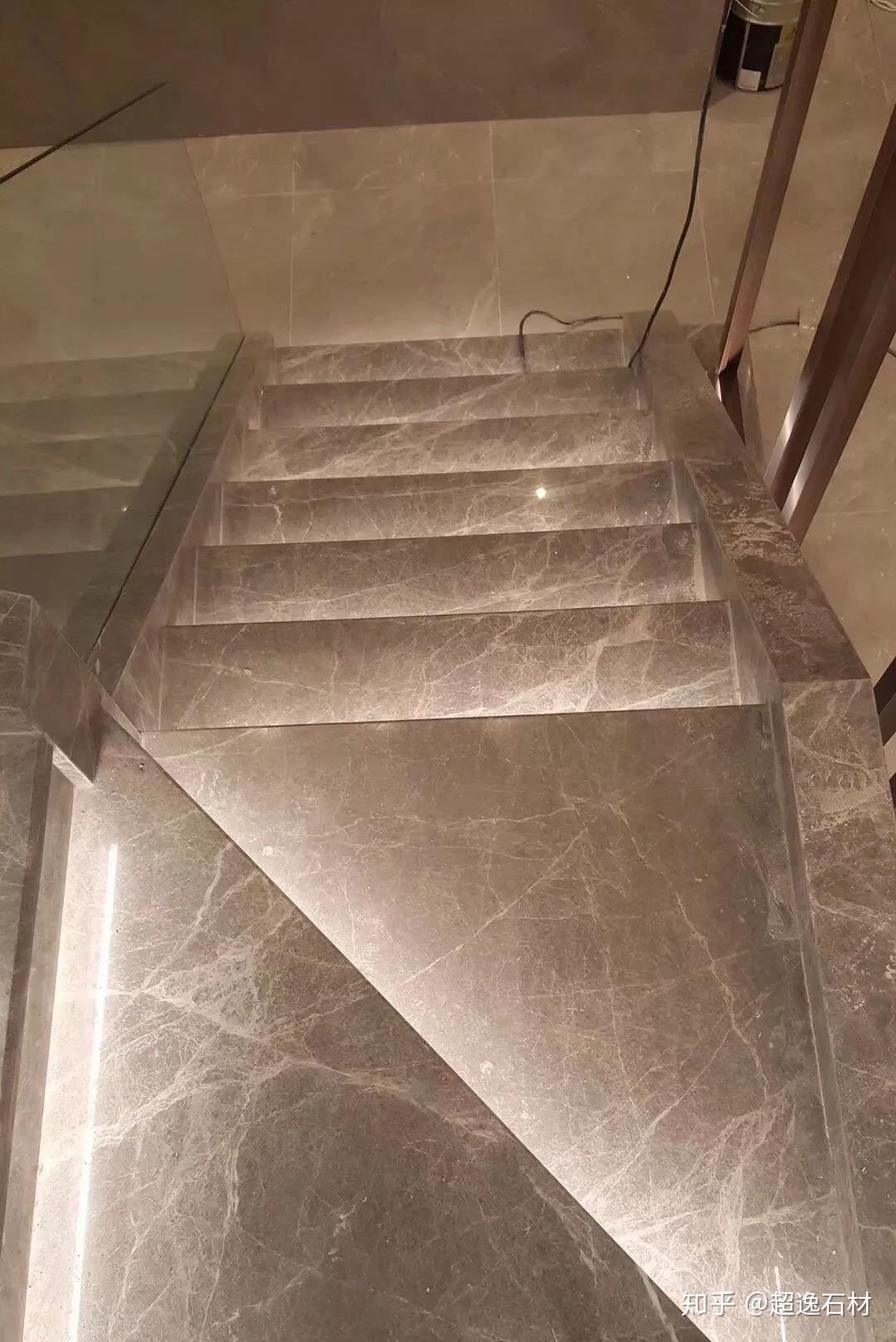 家里的楼梯用大理石还是花岗岩? - 知乎