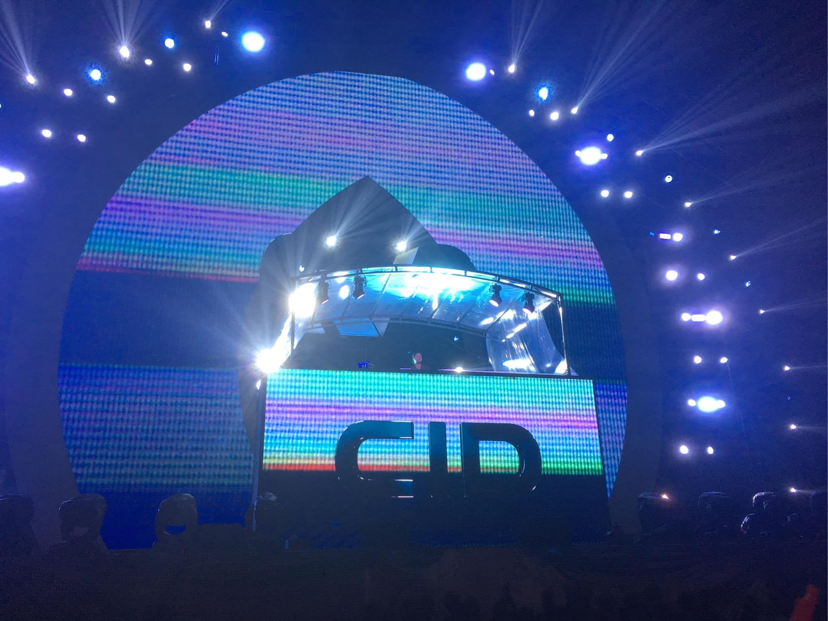 怎么评价2017上海百威风暴电音节?