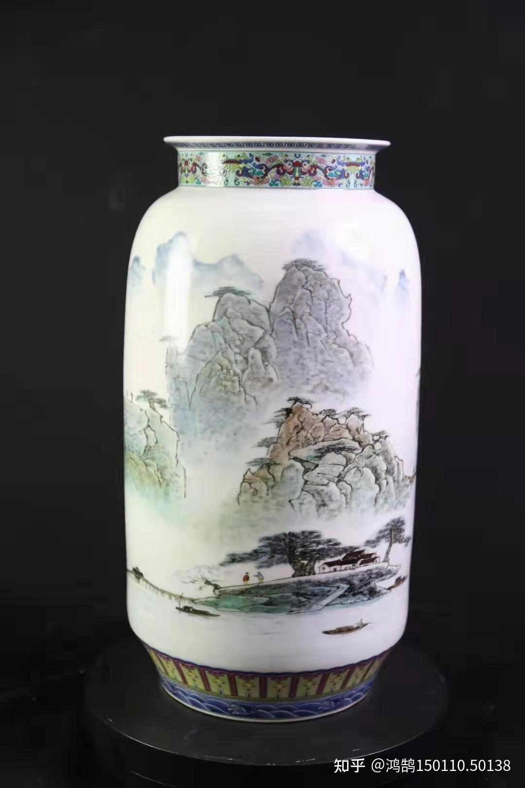 王锡良,原籍安徽省黟县,1922年2月生于景德镇.