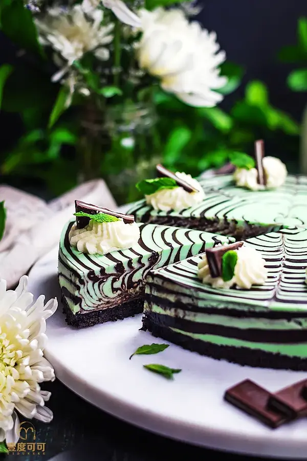 夏季超火的ins风 免烤薄荷巧克力斑马芝士蛋糕制作 知乎