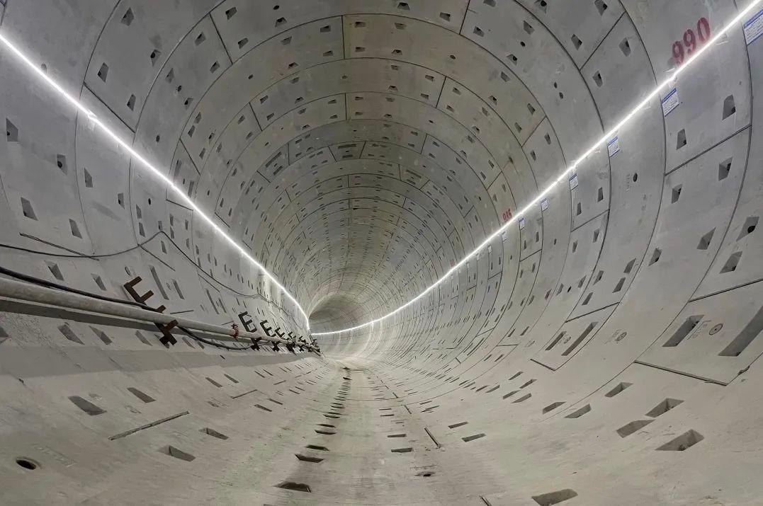 南昌地铁2号线东延罗枫区间双线贯通