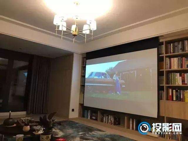 好一点的投影幕布 v2-b9f1987da7d18af46111d06dfc9ba2ad_r.jpg