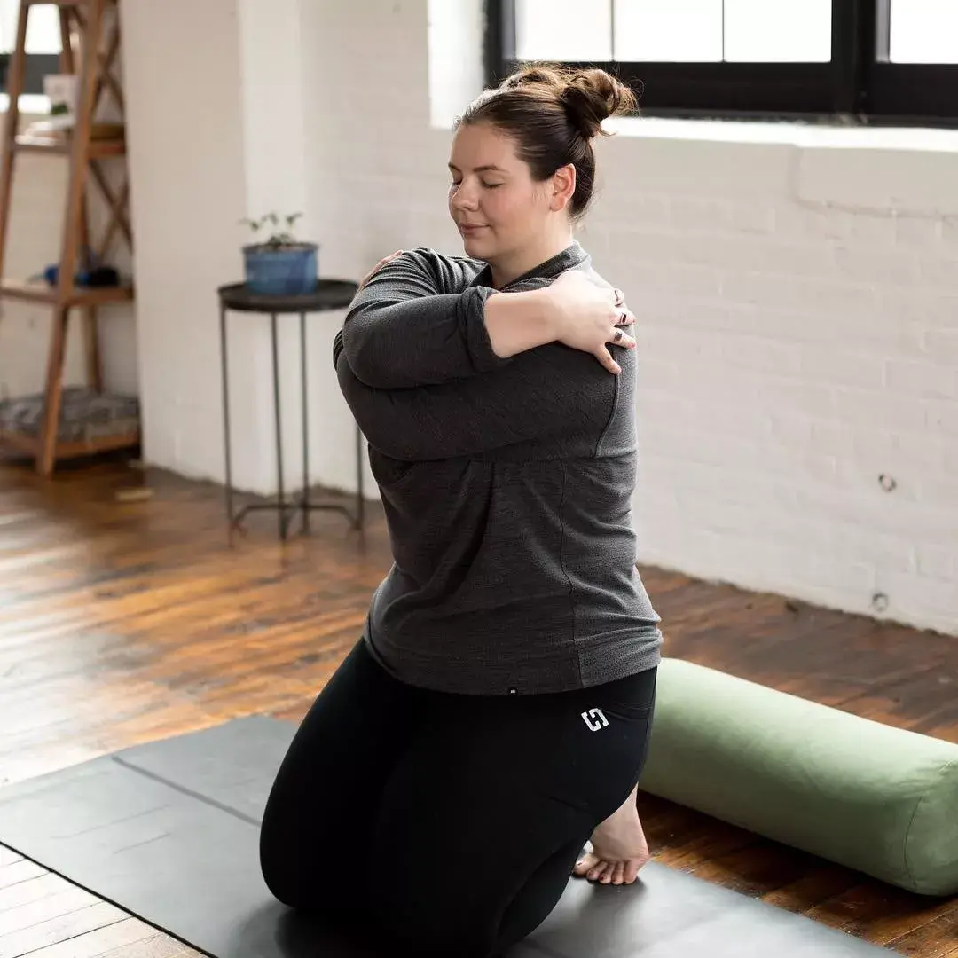 300斤胖女孩的瑜伽修炼记danafalsetti