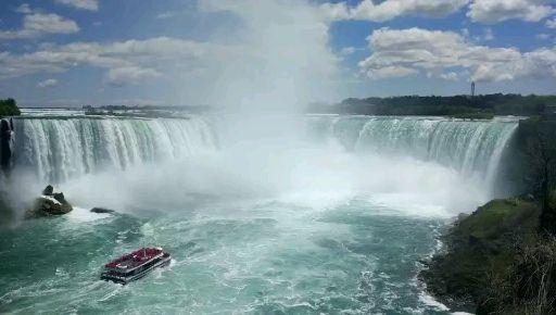 去加拿大旅游好吗?